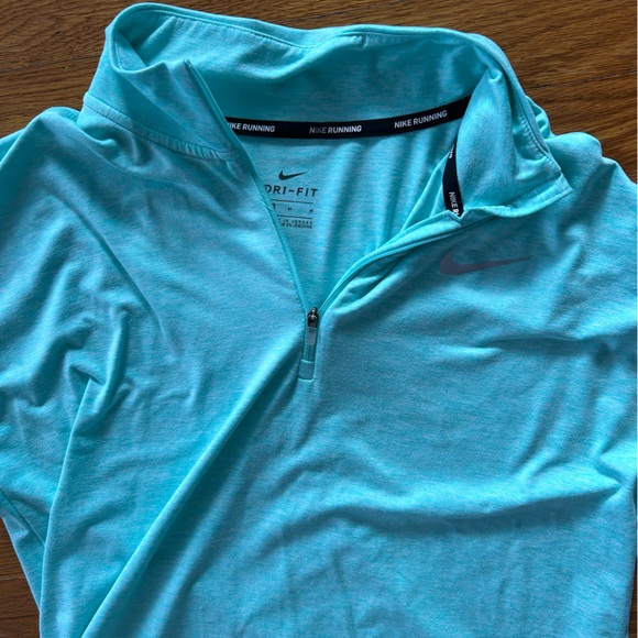 Women’s Nike Dry Fit zip up - Picture 1 of 2